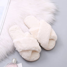 Load image into Gallery viewer, Faux Fur Home Slippers
