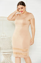 Load image into Gallery viewer, Women&#39;s Plus Size Solid Color Round Neck Short Sleeve Dress
