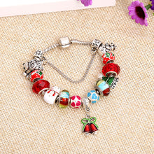 Load image into Gallery viewer, Snowflake Charm Bracelet
