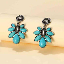 Load image into Gallery viewer, Artificial Turquoise Flower Earrings
