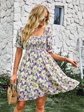 Load image into Gallery viewer, Women&#39;s French square collar skirt short sleeve Floral Dress
