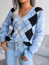 Load image into Gallery viewer, Diamond Leisure Long Sleeve Sweater
