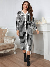 Load image into Gallery viewer, Women’s Plus Size Plaid Pattern Long Sleeve V Neck Textured Button Front Shift Dress

