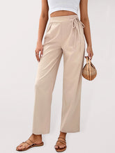 Load image into Gallery viewer, Women&#39;s Solid Color Cropped Tie Waist Pants
