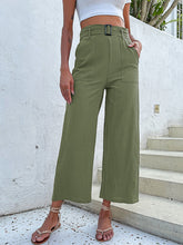 Load image into Gallery viewer, Women&#39;s Solid Color Belted Crop Wide-leg Pants
